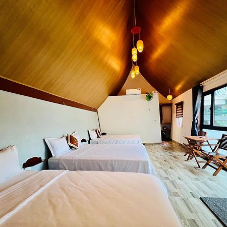 Tropical Valley Homestay - Villas Фонг Нха Екстериор снимка
